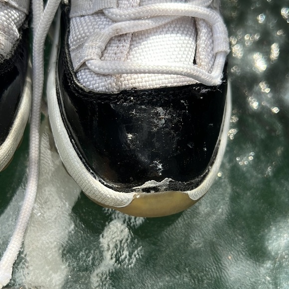 Jordan 11 Retro Low Concord size 6.5Y & 9C - Picture 6 of 17